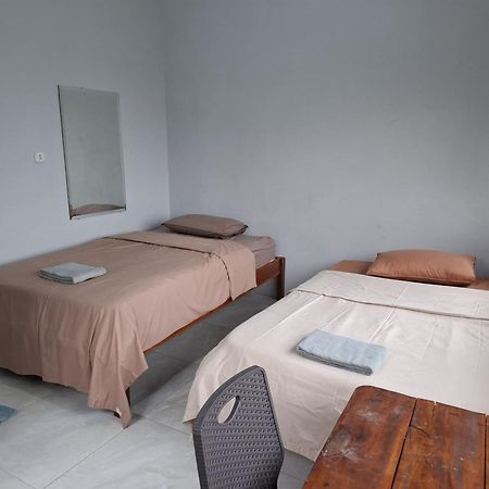 Smiley's Homestay Berastagi Dış mekan fotoğraf