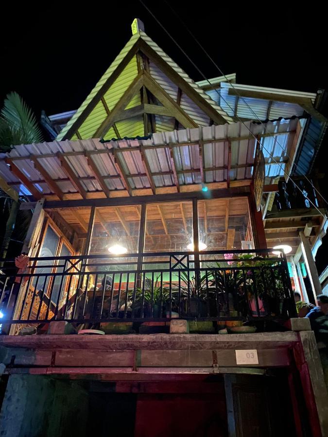 Smiley's Homestay Berastagi Dış mekan fotoğraf