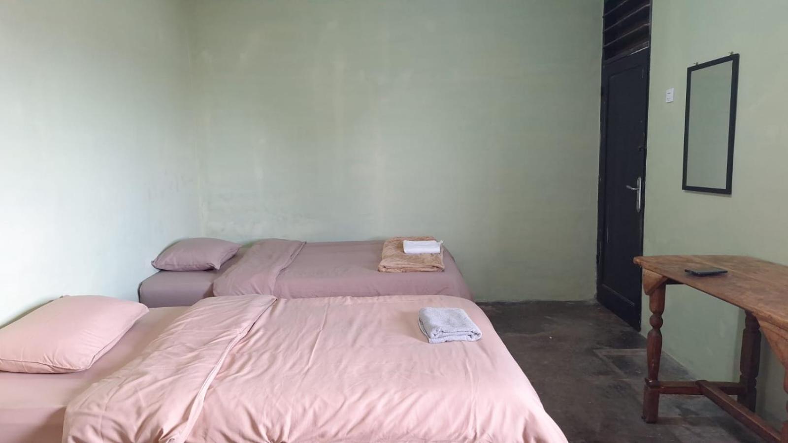 Smiley's Homestay Berastagi Oda fotoğraf