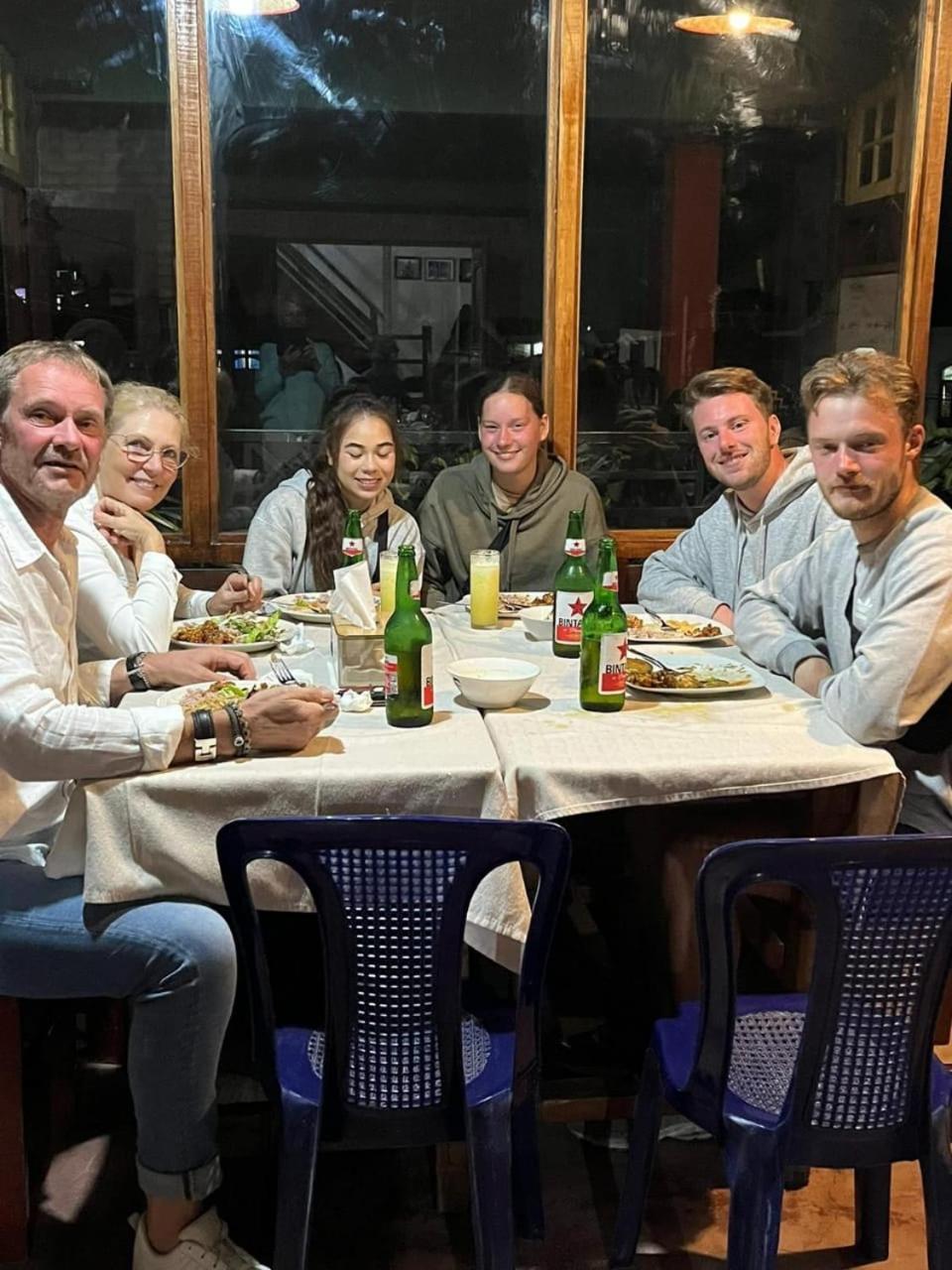 Smiley's Homestay Berastagi Dış mekan fotoğraf