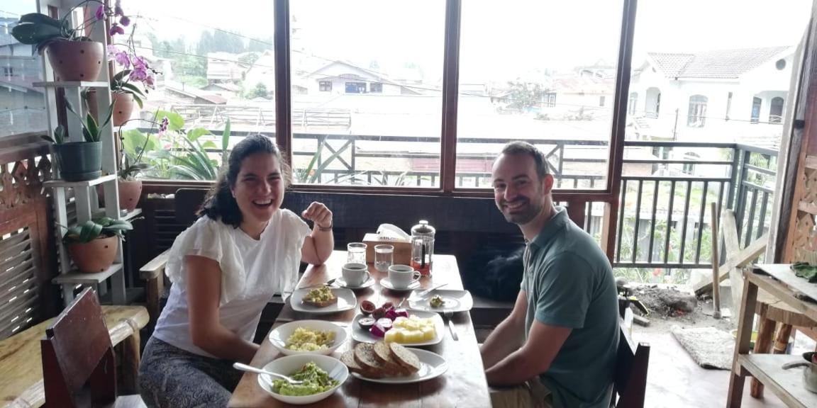 Smiley's Homestay Berastagi Dış mekan fotoğraf