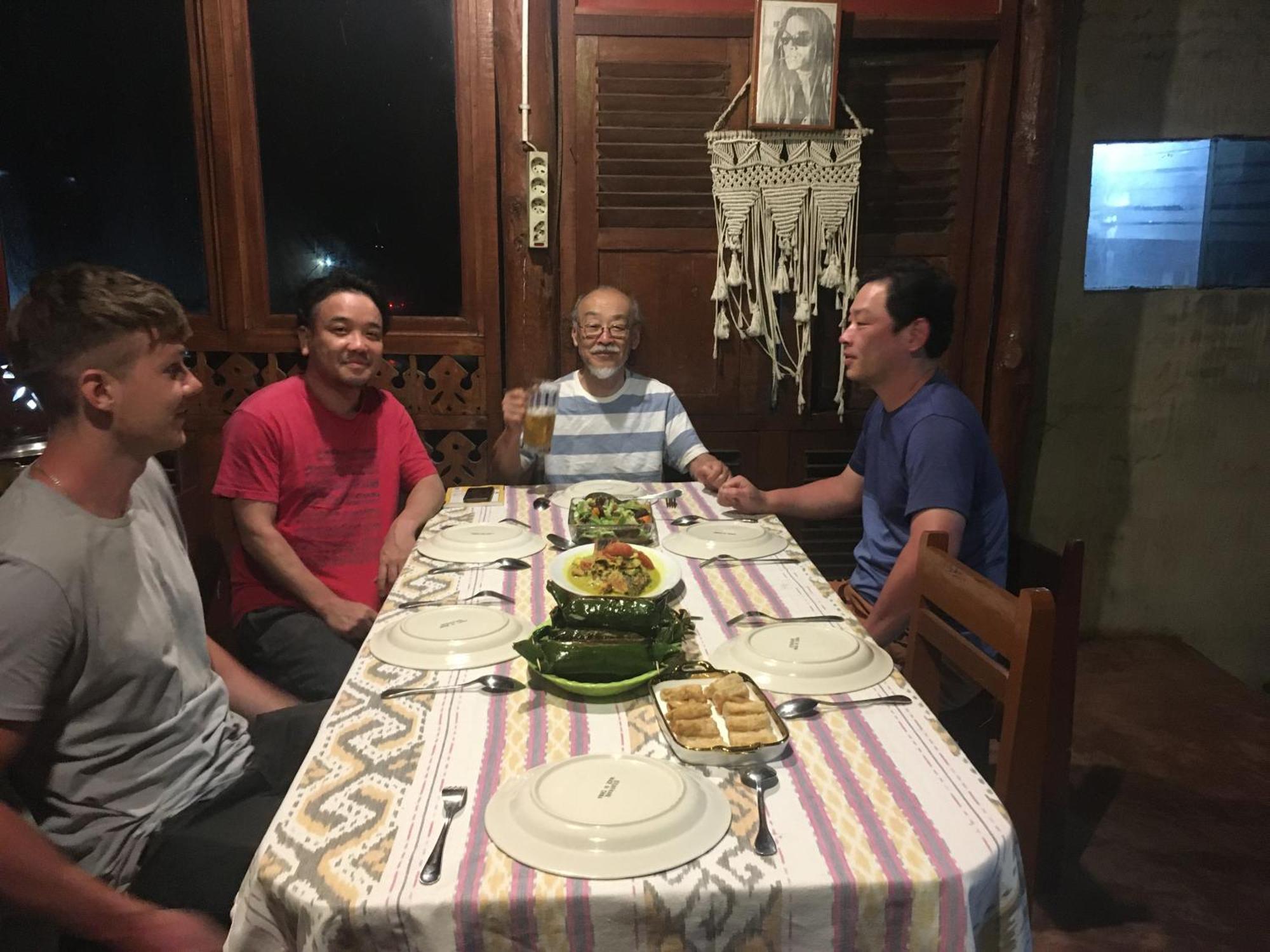Smiley's Homestay Berastagi Dış mekan fotoğraf